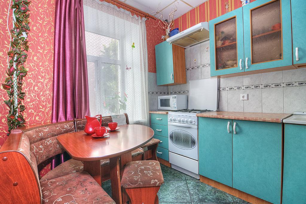 Apartment Na 7-Ya Krasnoarmeyskaya St. Petersburg Rom bilde
